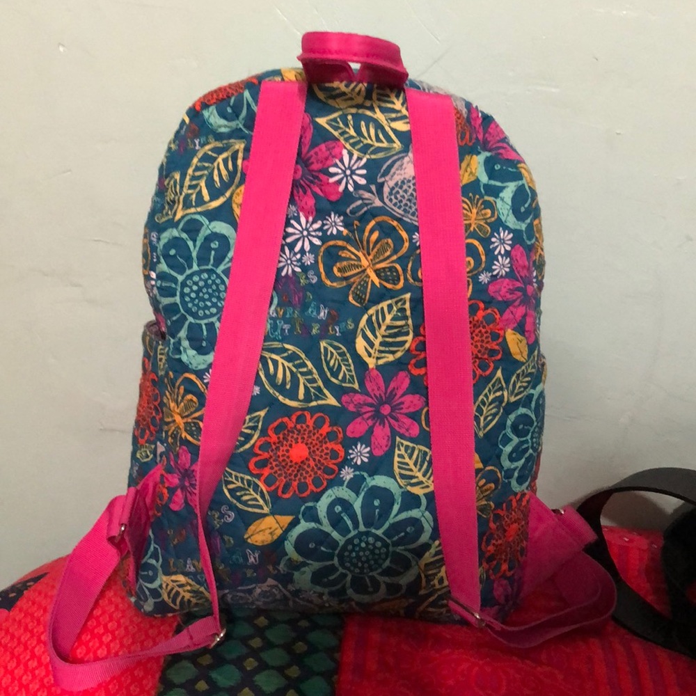 Backpack - Picture 3 of 8